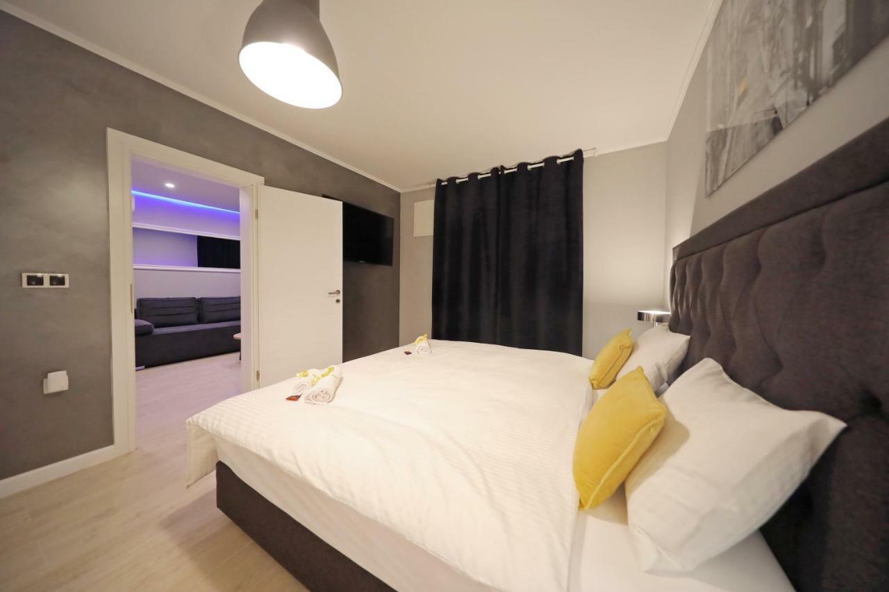 City Marine Luxury Apartments Zadar Exterior photo
