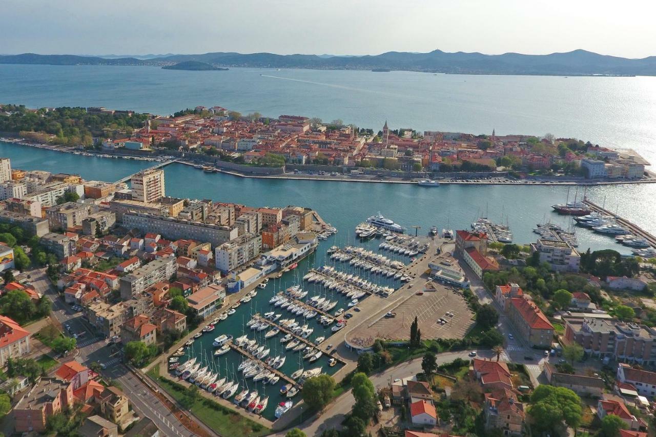 City Marine Luxury Apartments Zadar Exterior photo