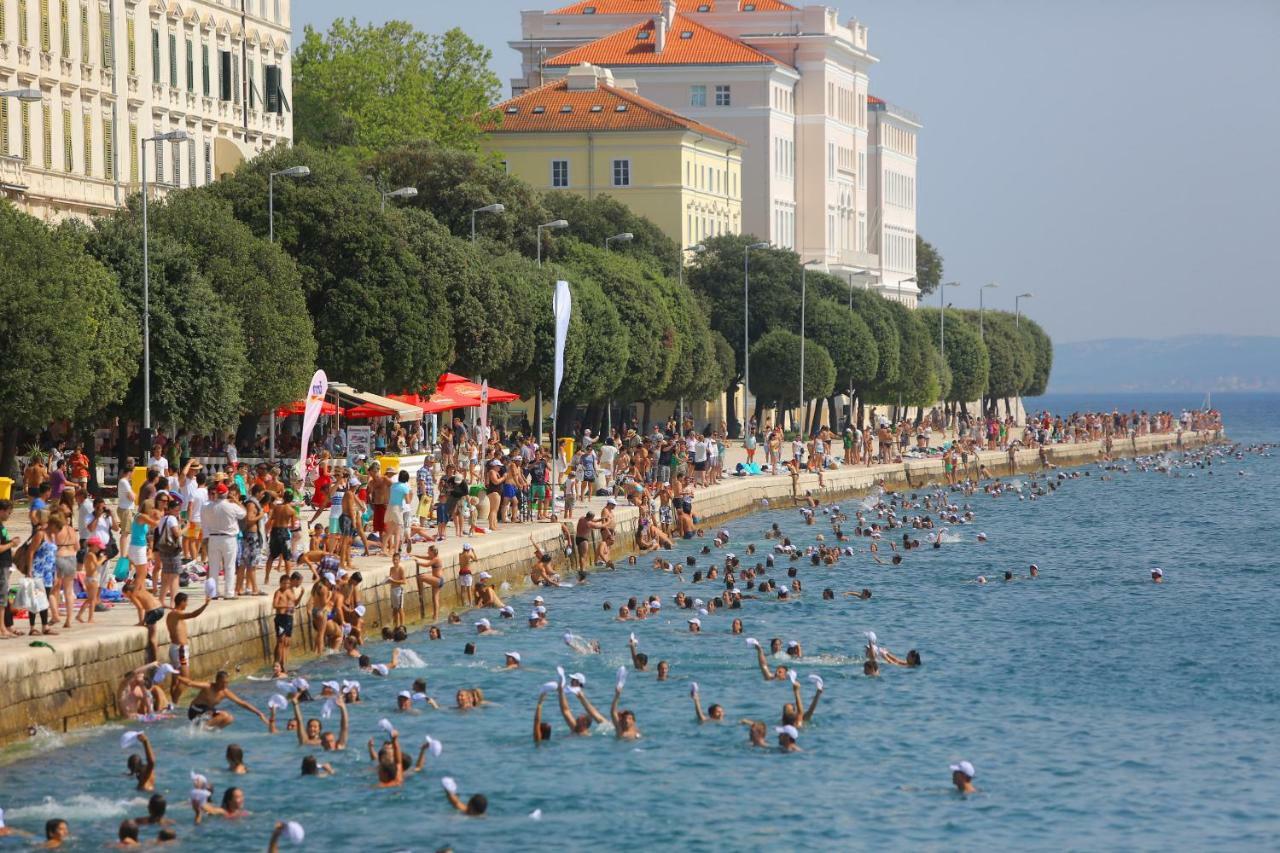 City Marine Luxury Apartments Zadar Exterior photo