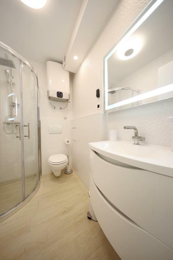 City Marine Luxury Apartments Zadar Exterior photo